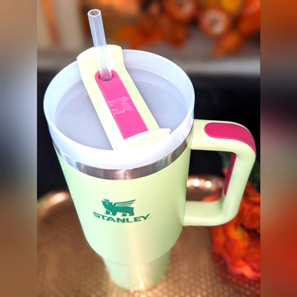 Stanley 40oz Travel Quencher - Citron Mix - Picture 2 of 2